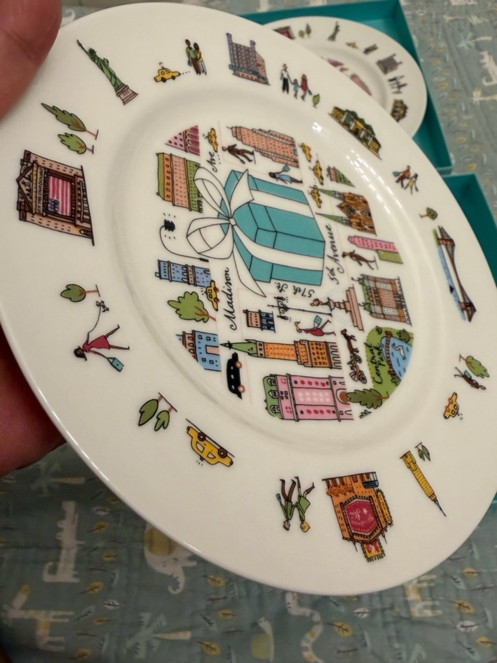 Tiffany & Co Dessert Plates Set of 2 (PRICE FIRM) - Picture 4 of 10